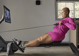 Woman rows, rowing vs swimming