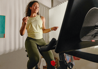 Peloton Groove class on Bike