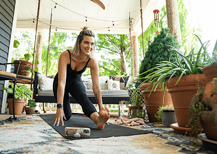 woman working on yoga fitness goal