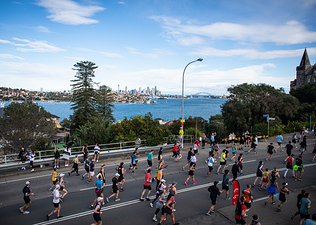 People running in City2Surf - Peloton Partner 