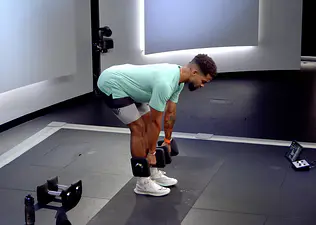 Man demonstrates how to do a RDL, Romanian deadlift