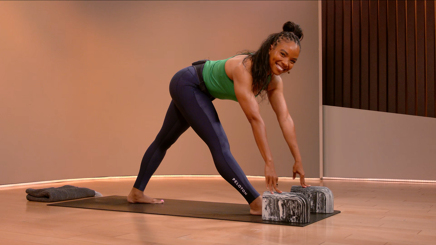 30 min Balanced Yoga Flow