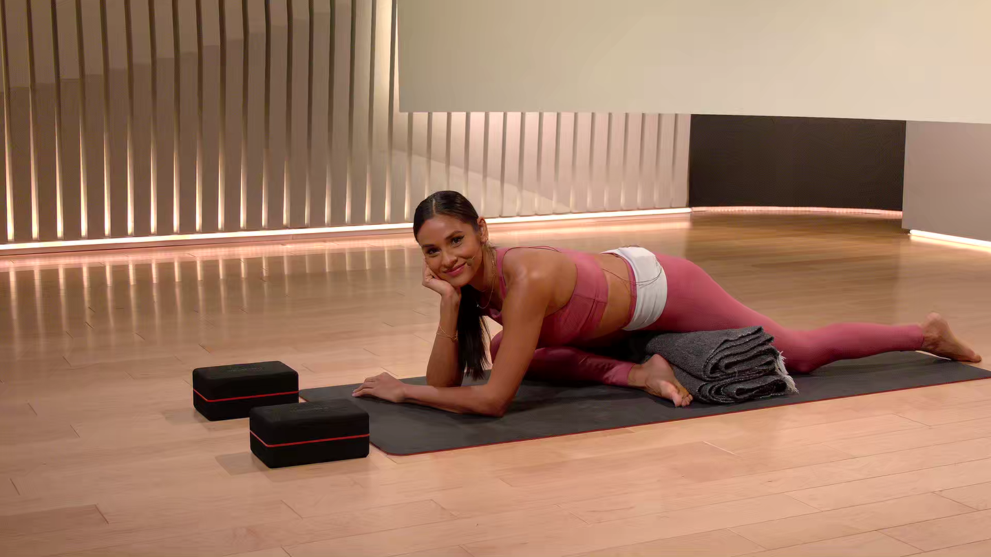 15 min Focus Flow: Pigeon Pose