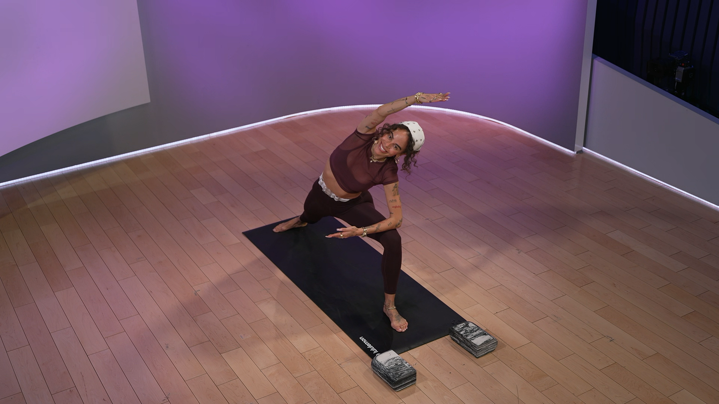20 min Yoga + Pilates