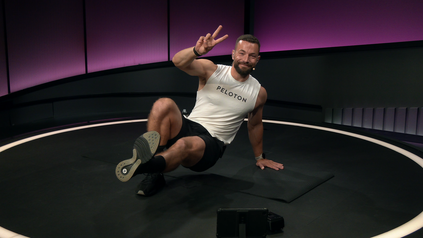 15 min Bodyweight Strength