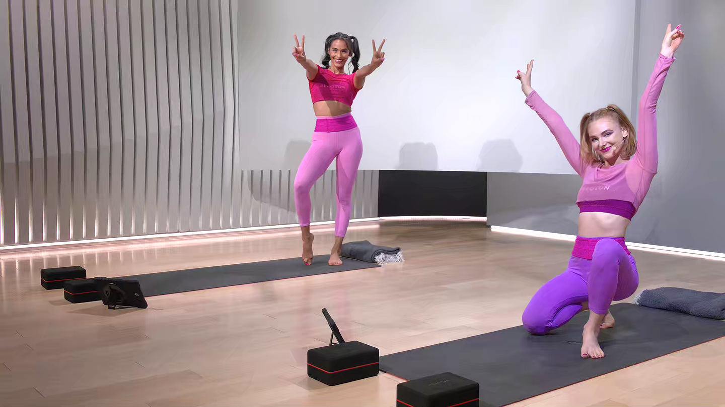 30 min Spice Girls Two for One Yoga Flow