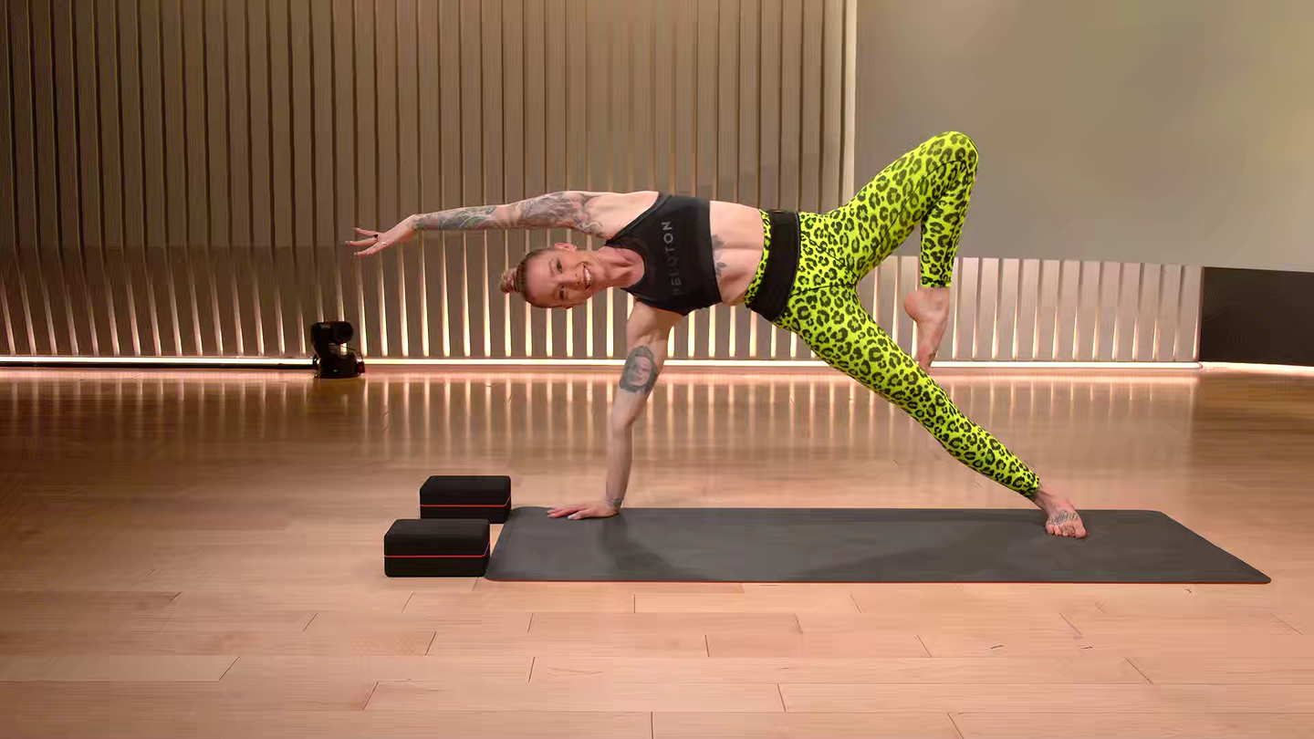 20 min Focus Flow: Core