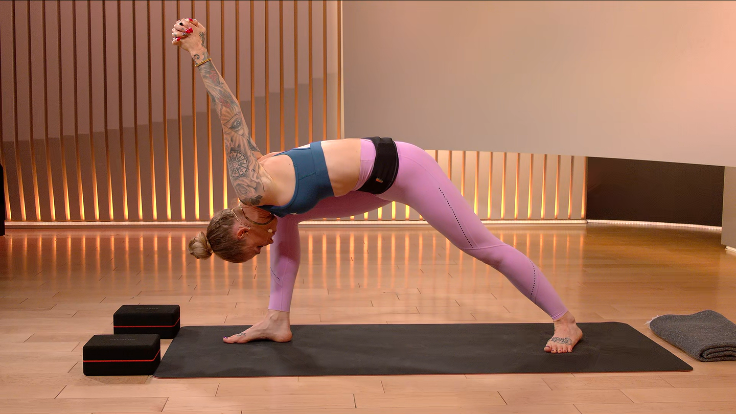 30 min Evening Yoga Flow