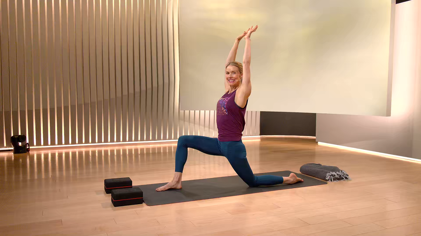 10 min Prenatal Focus Flow: Hips