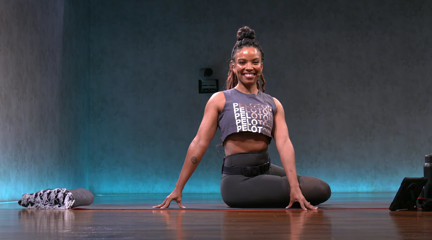 30 min Focus Flow: Twists