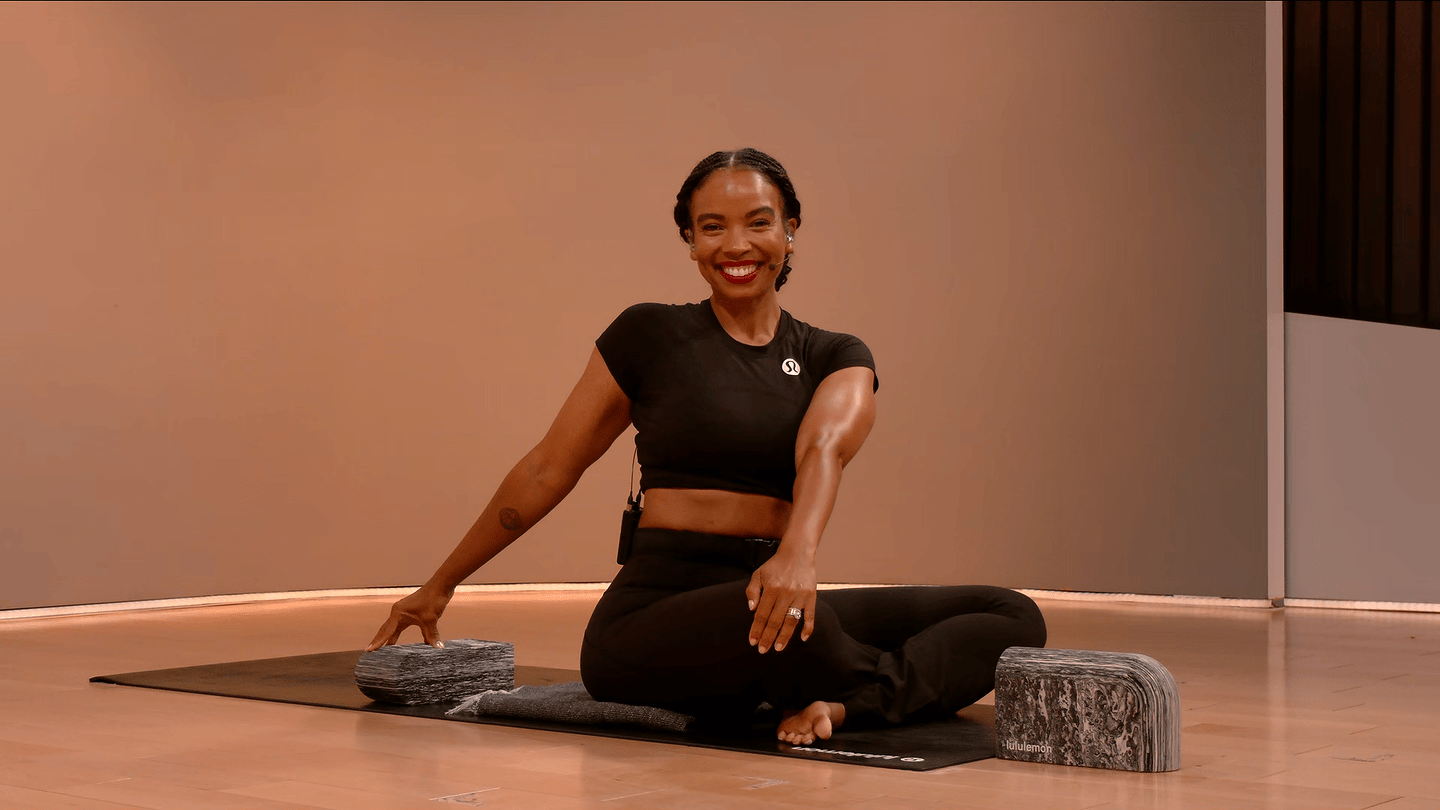 10 min Focus Flow: Healthy Back