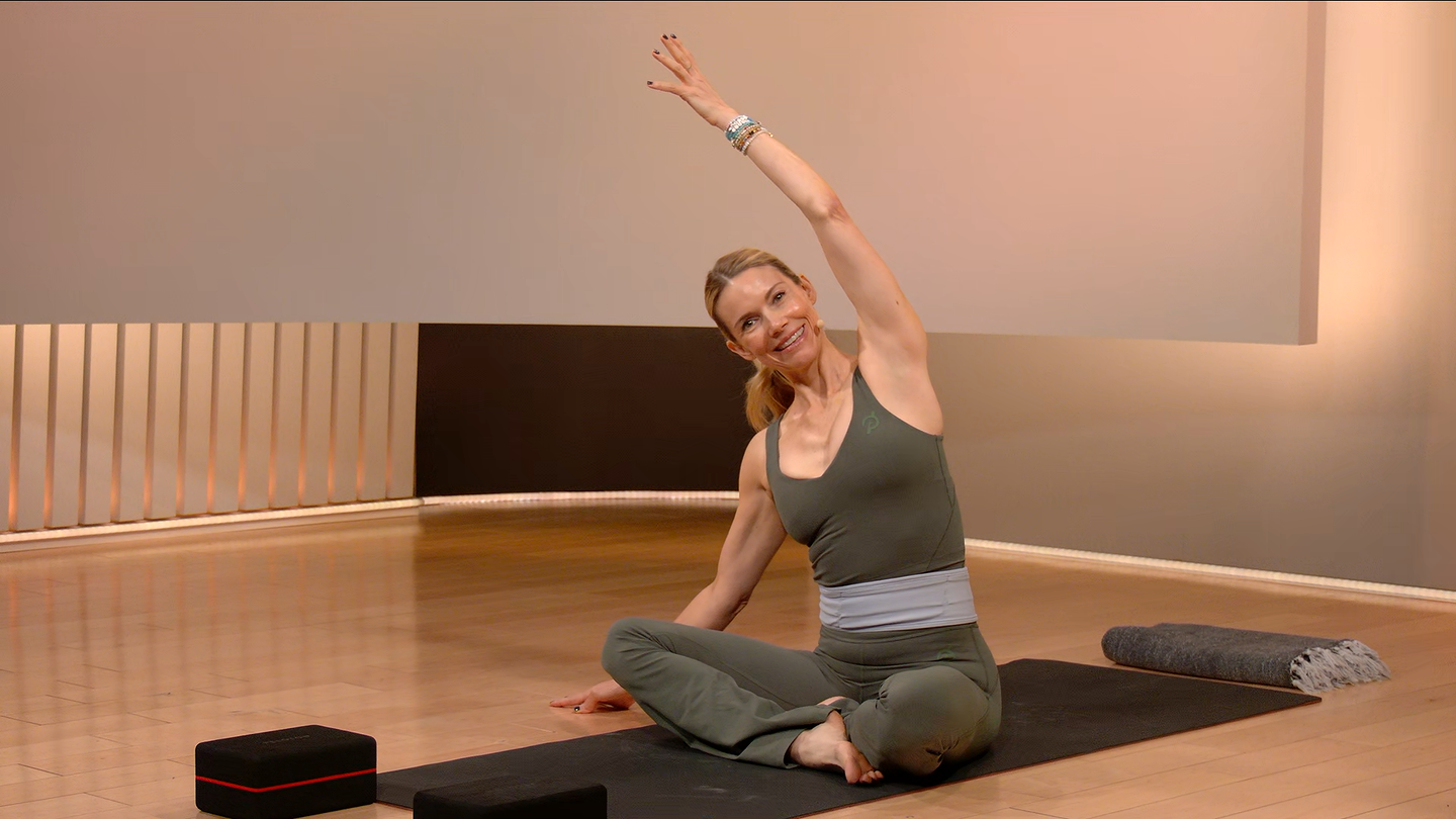 30 min Focus Flow: Healthy Back