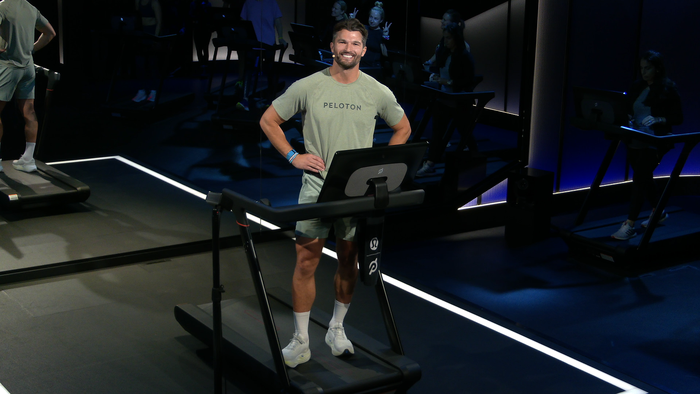 30 min Gabrielle Walk