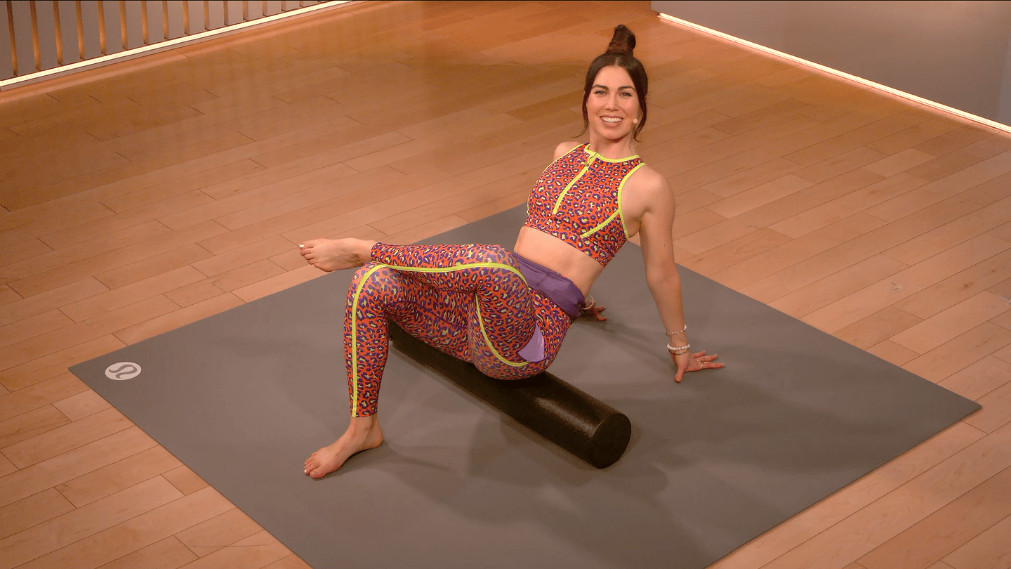 10 min Foam Rolling: Glutes & Calves