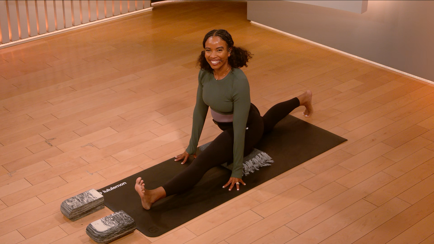 15 min Focus Flow: Hamstrings