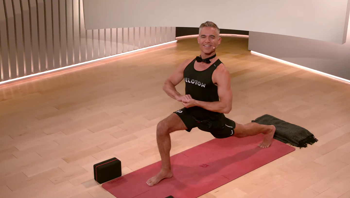 30 min Classical Yoga Flow