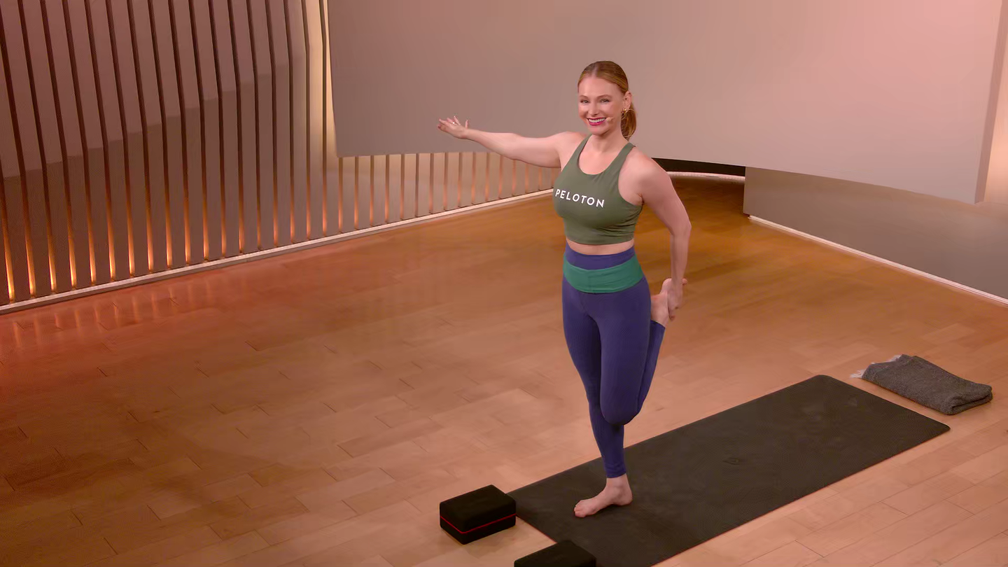 10 min Focus Flow: Quads