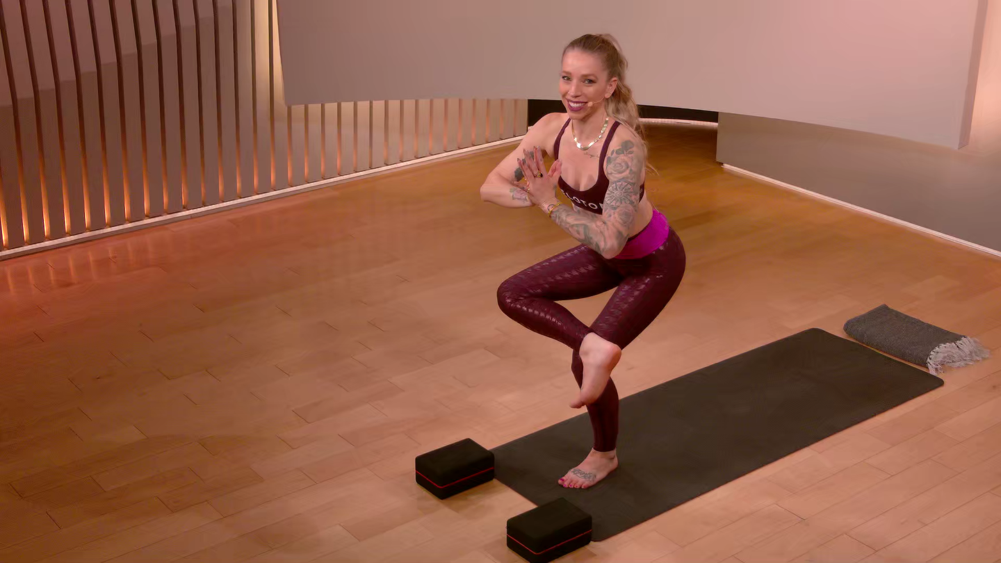 30 min Focus Flow: Figure Four
