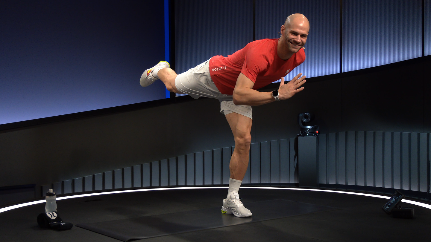 20 min Bodyweight Strength