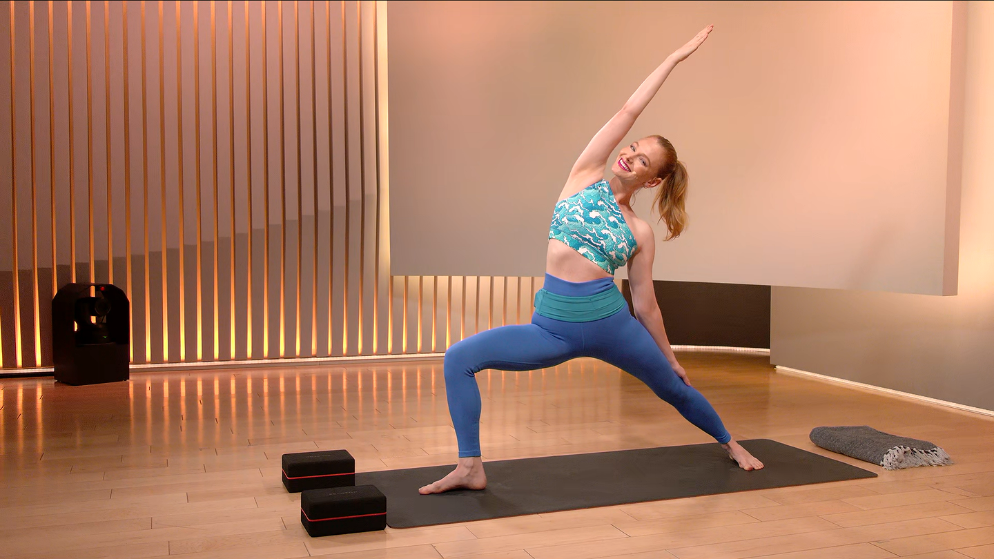 30 min Deep House Yoga Flow