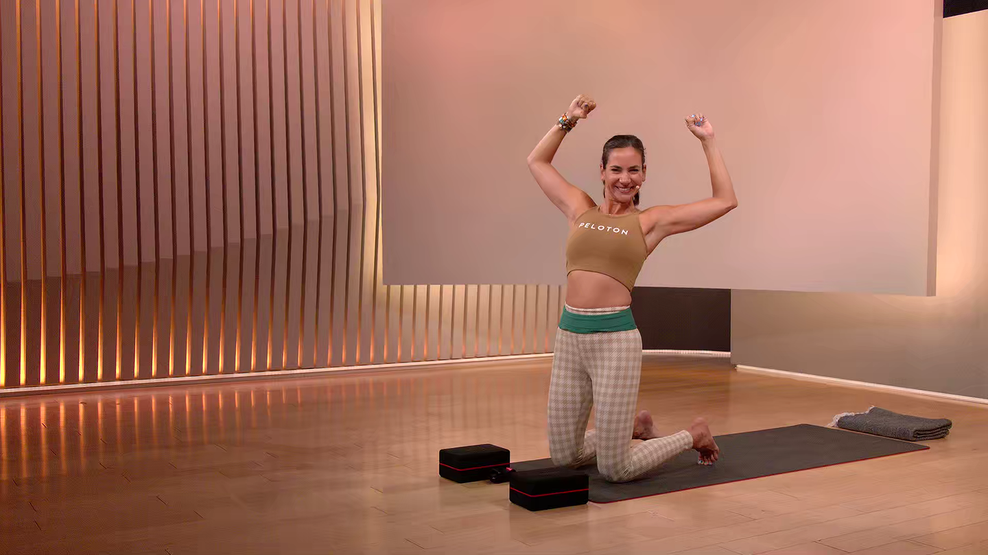 20 min Focus Flow: Upper Body