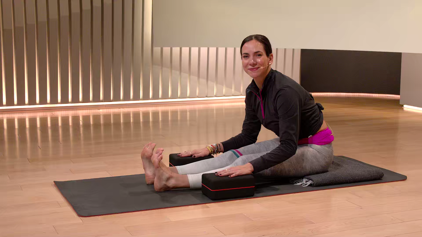 20 min Focus Flow: Hamstrings