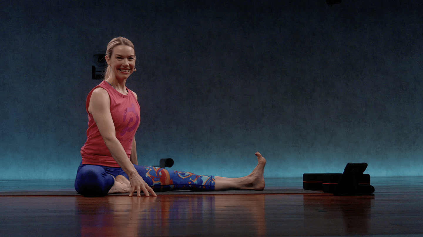 10 min Focus Flow: Hamstrings