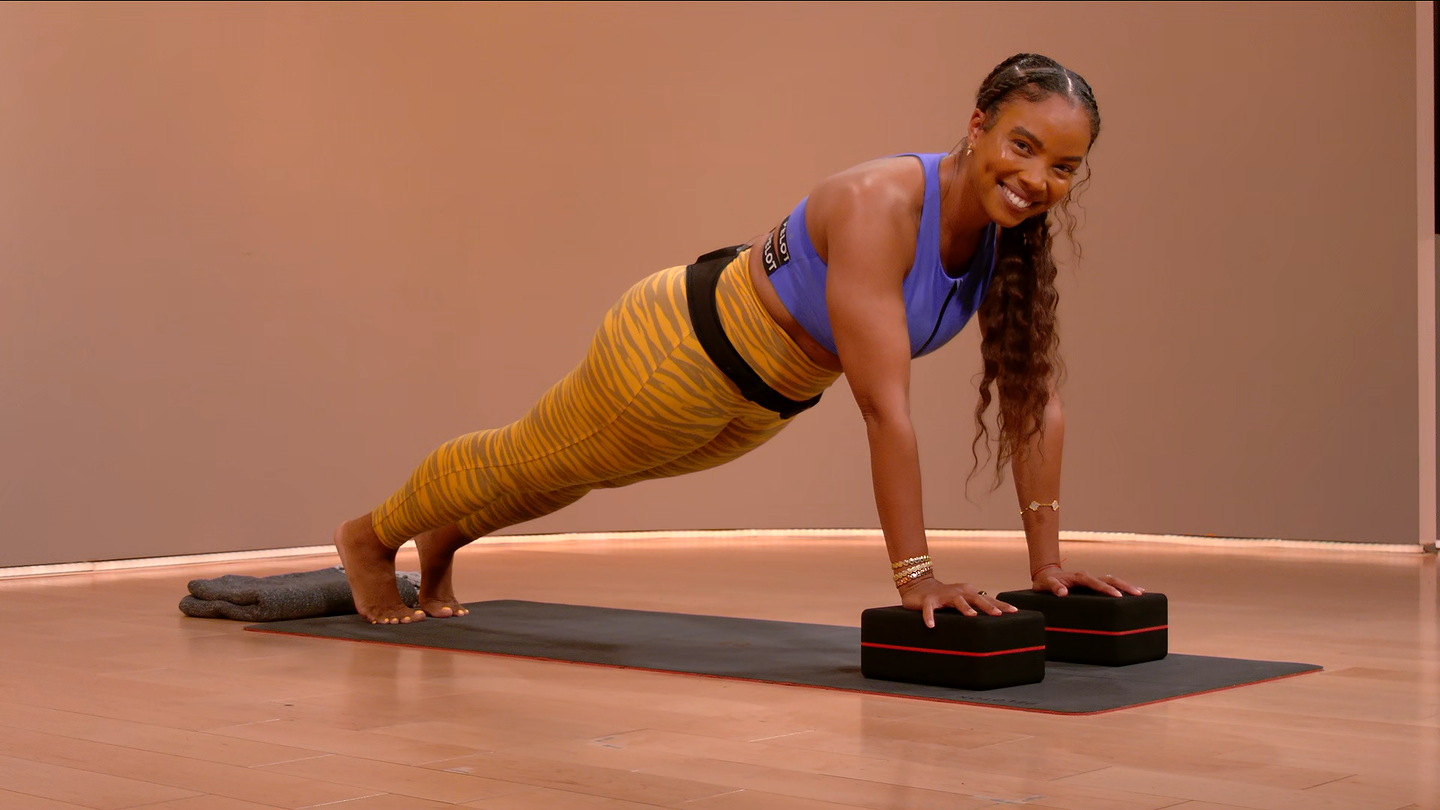 30 min 80s Pop Yoga Flow