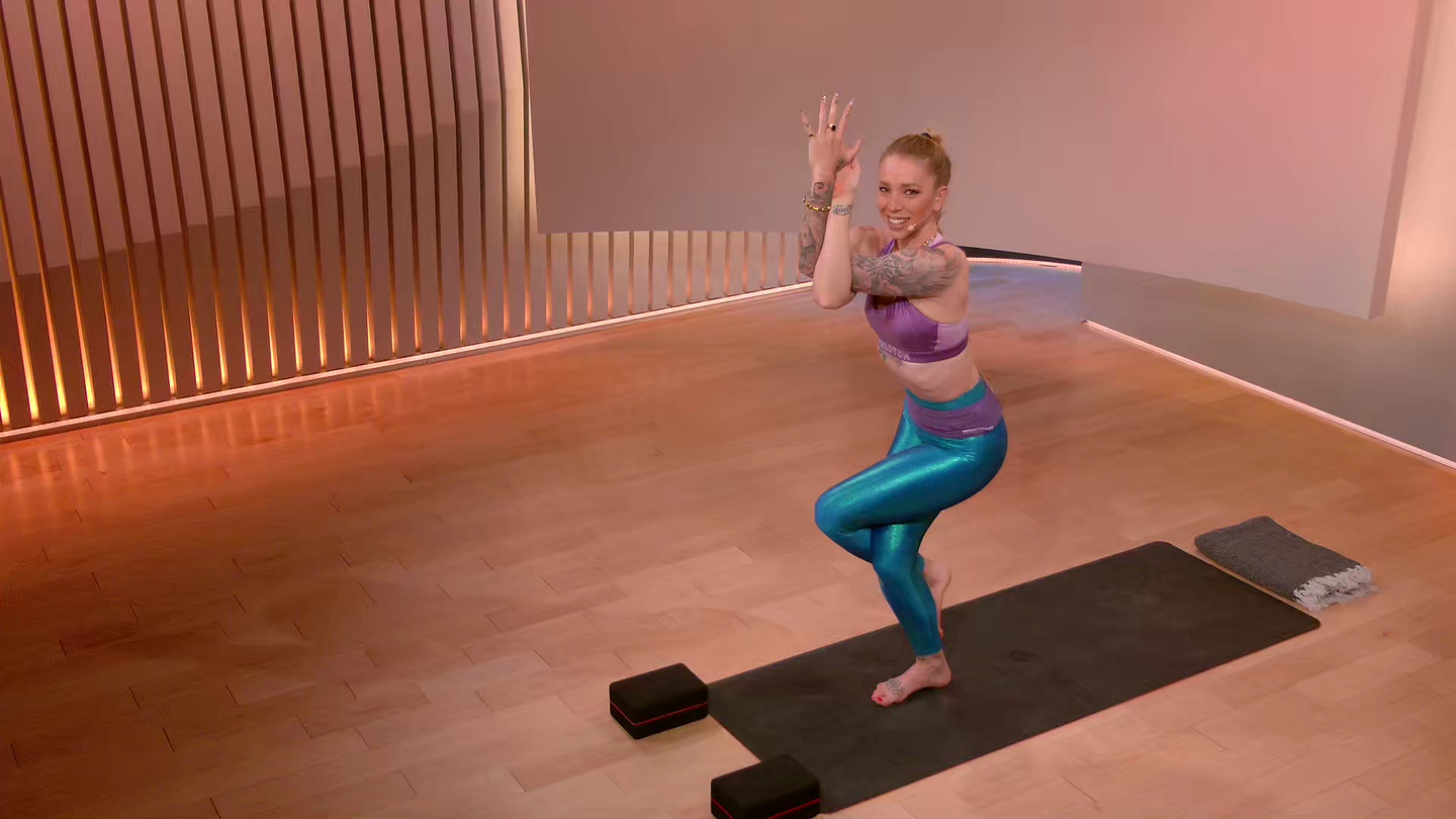 30 min Aussie Vibes Yoga Flow