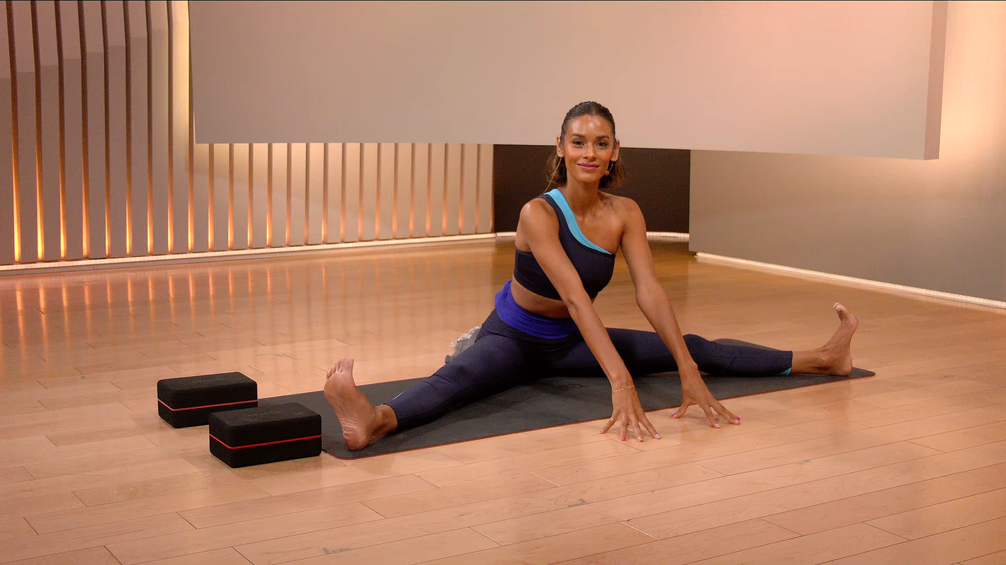 20 min Focus Flow: Forward Folds