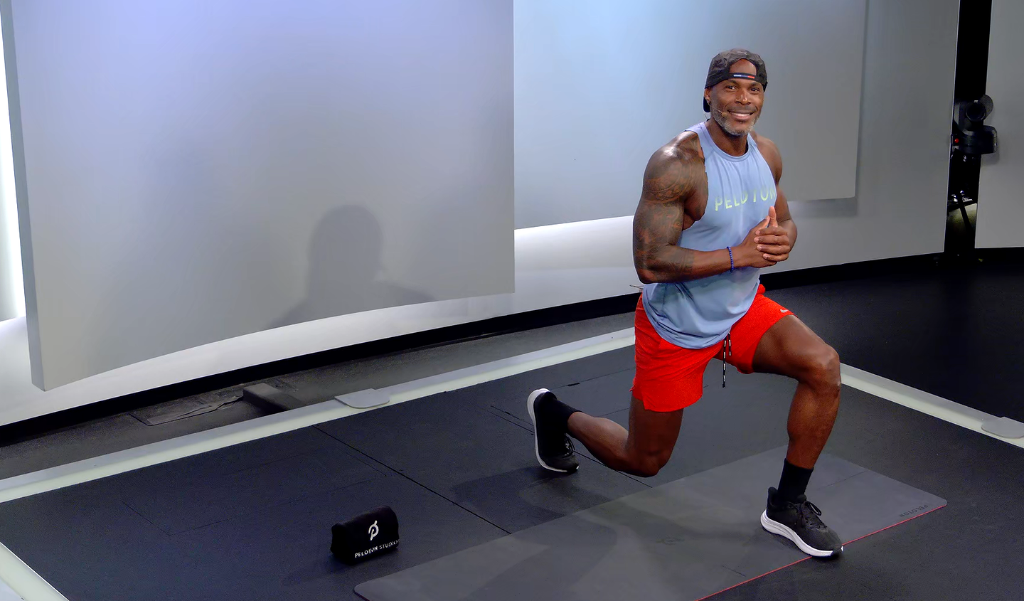 30 min EDM Bodyweight Strength