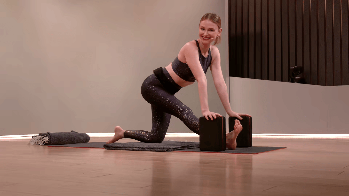 30 min Evening Yoga Flow