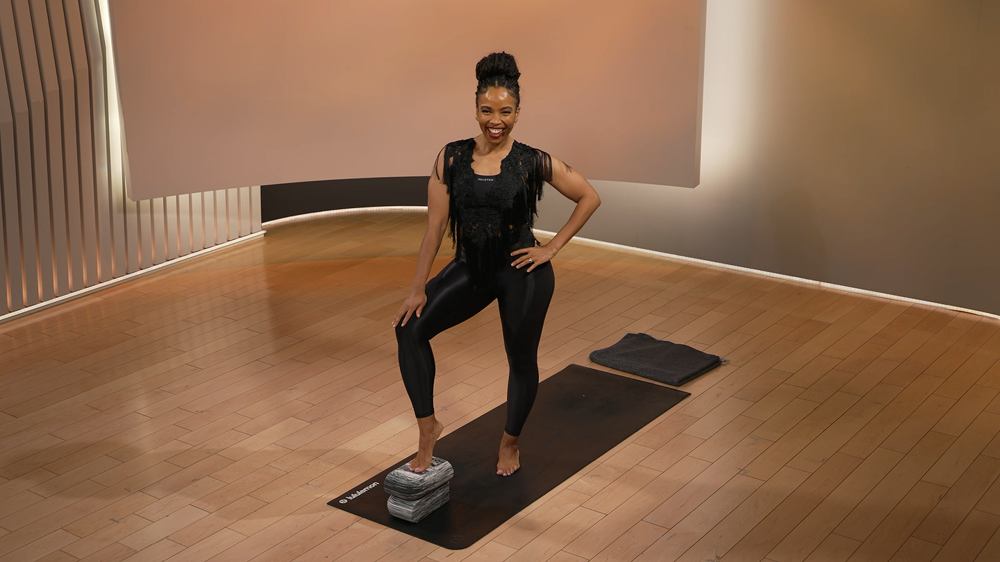 30 min Destiny's Child Yoga Flow