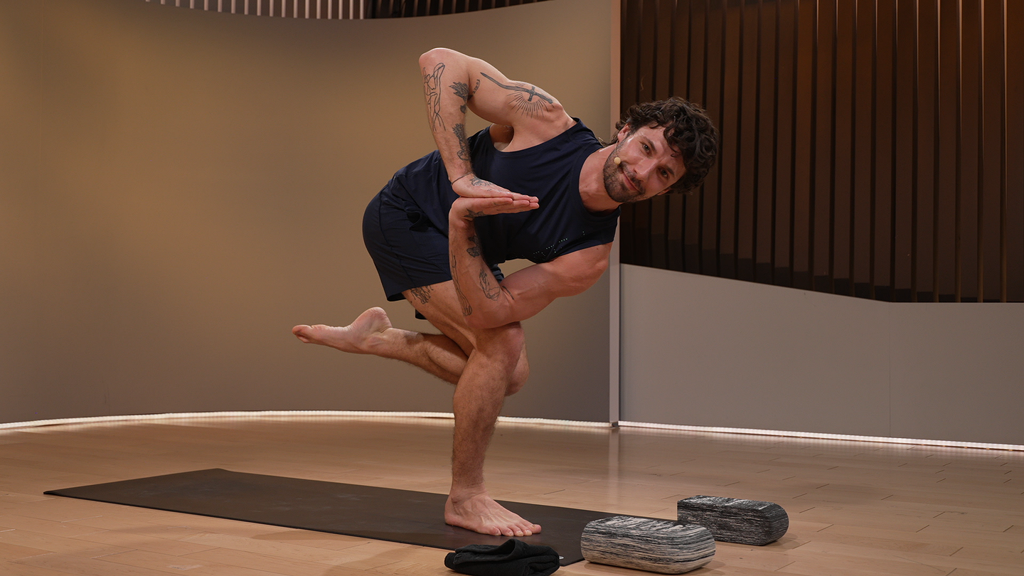 45 min Focus Flow: For Runners