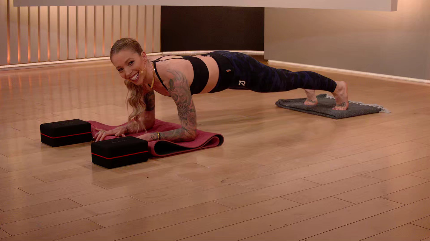 15 min Yoga Conditioning: Core