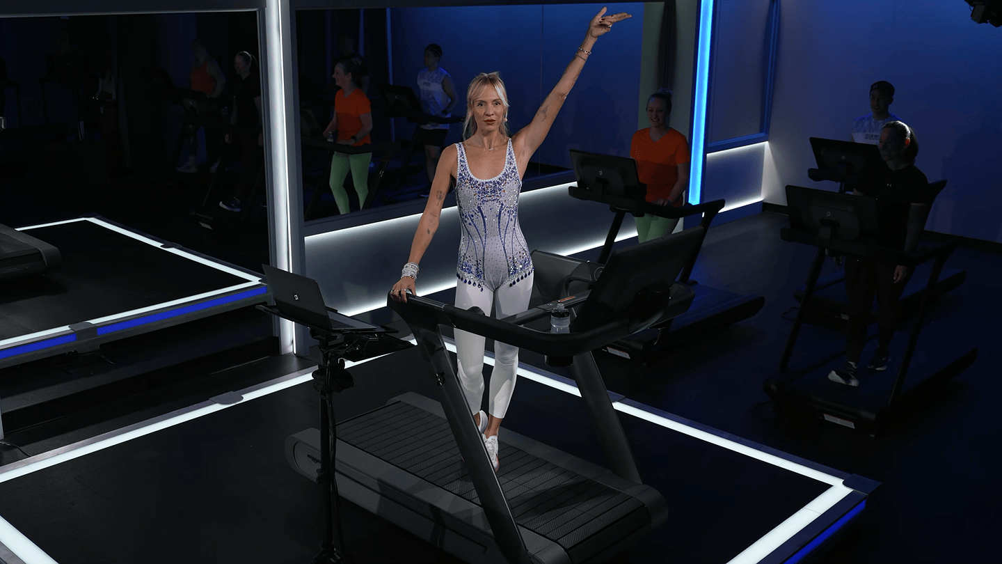 30 min The Life of a Showgirl Run