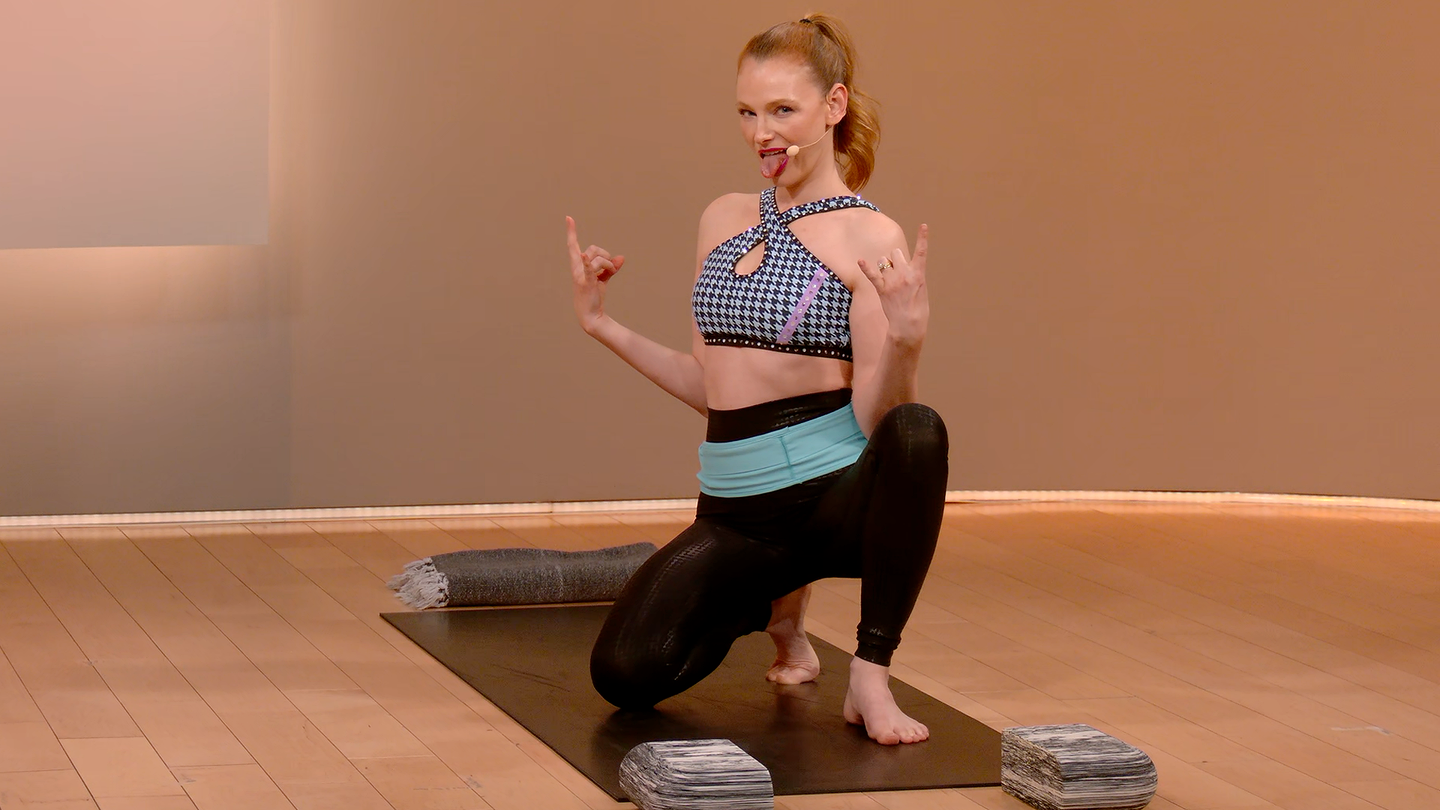 30 min Olivia Rodrigo Yoga Flow