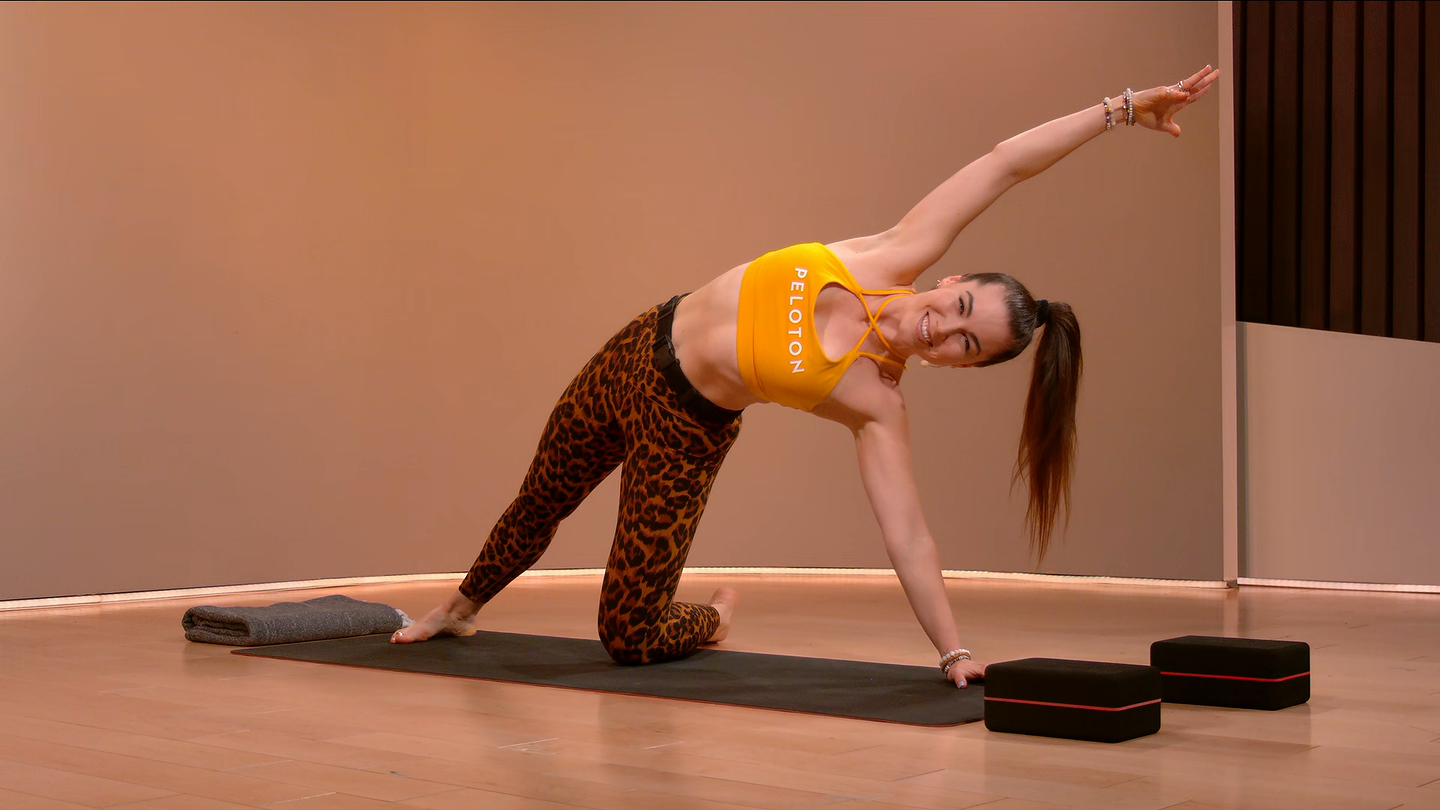 20 min Lofi Yoga Flow