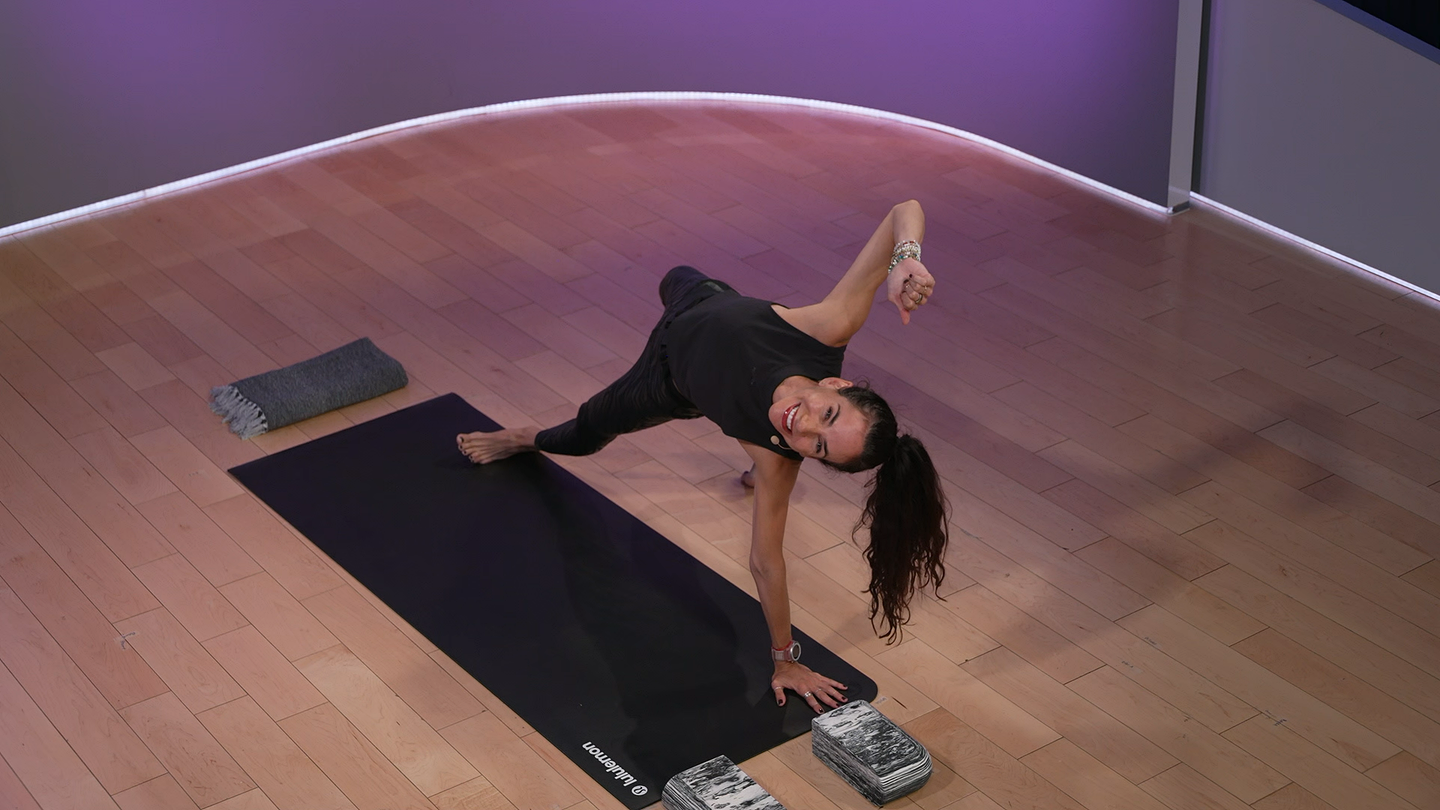 30 min The Weeknd Yoga Flow