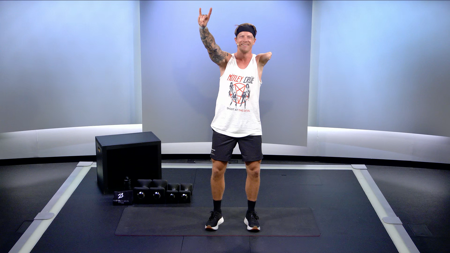 20 min Mötley Crüe Chest & Back Strength