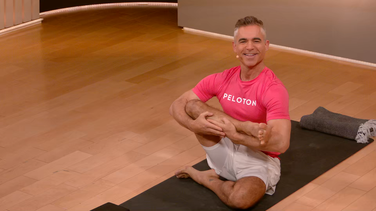 30 min Focus Flow: Hips