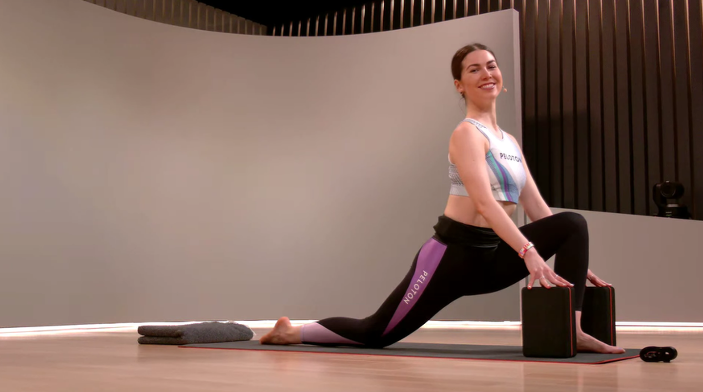 10 min Focus Flow: Lower Body