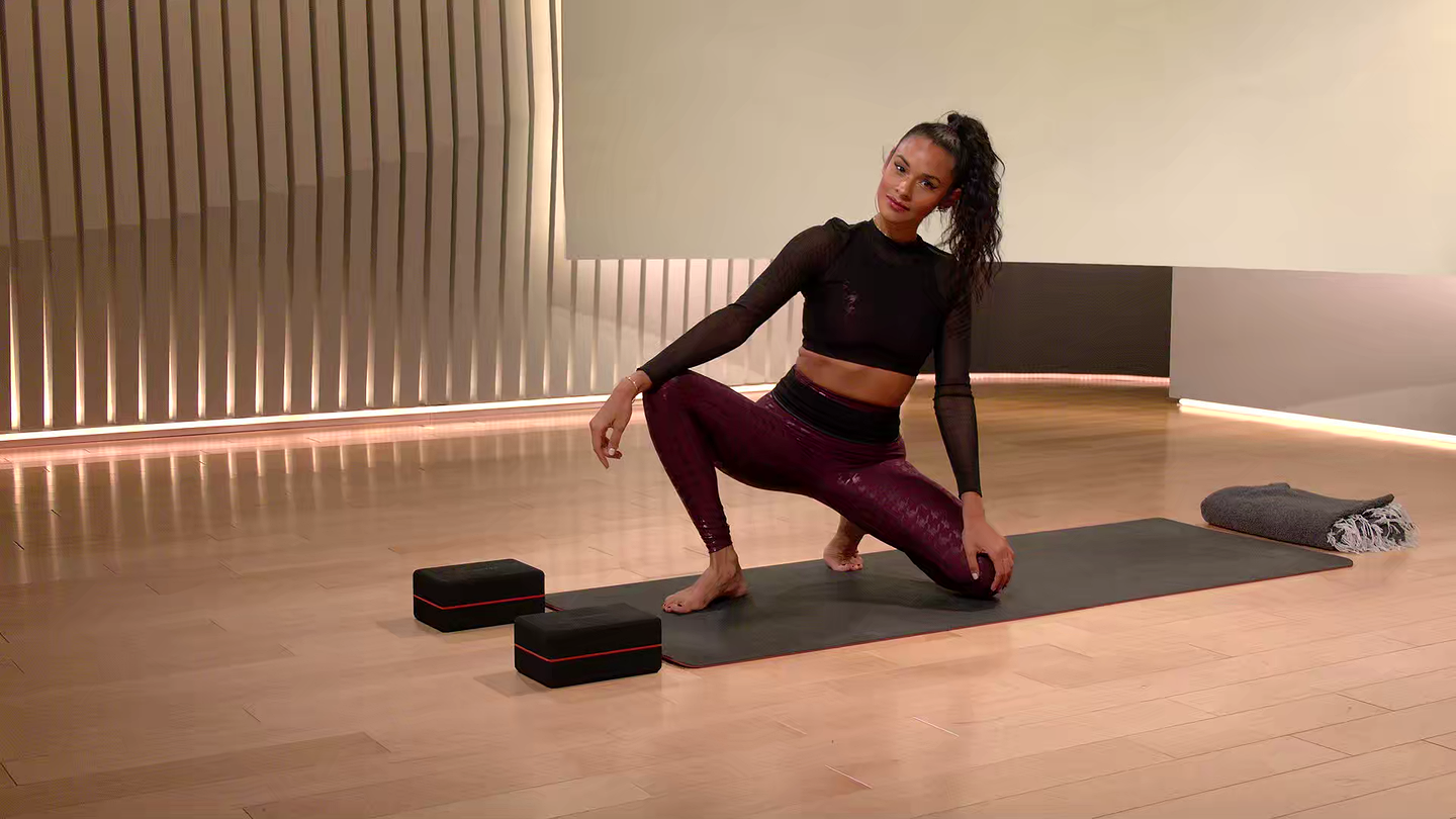 30 min Amy Winehouse Yoga Flow
