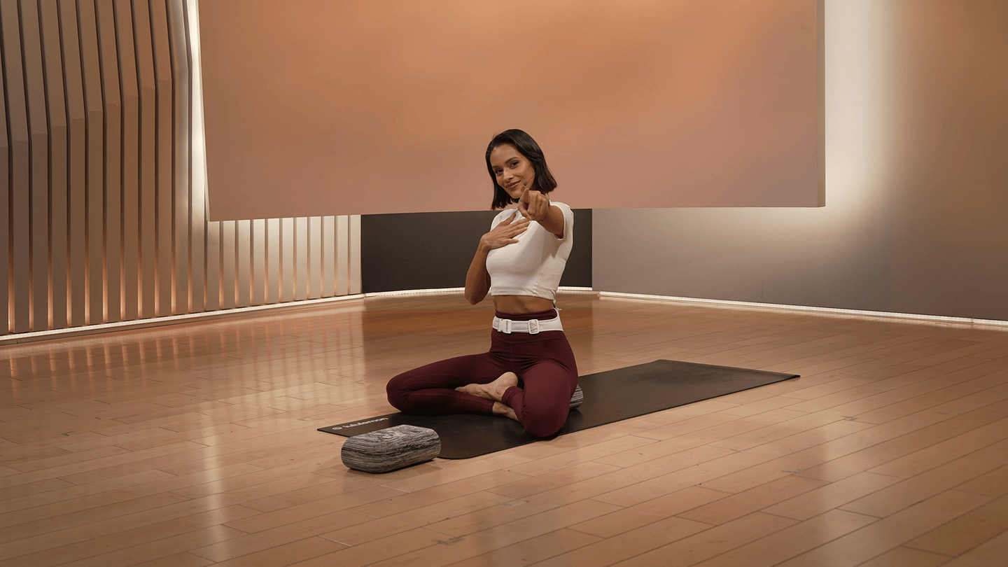 10 min Focus Flow: Wrists
