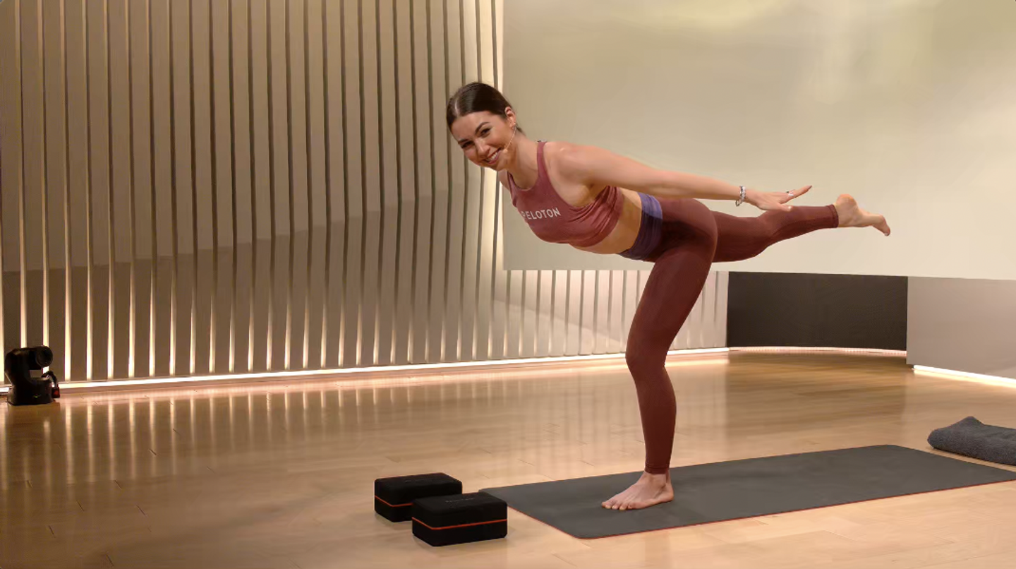 10 min Focus Flow: Warrior 3