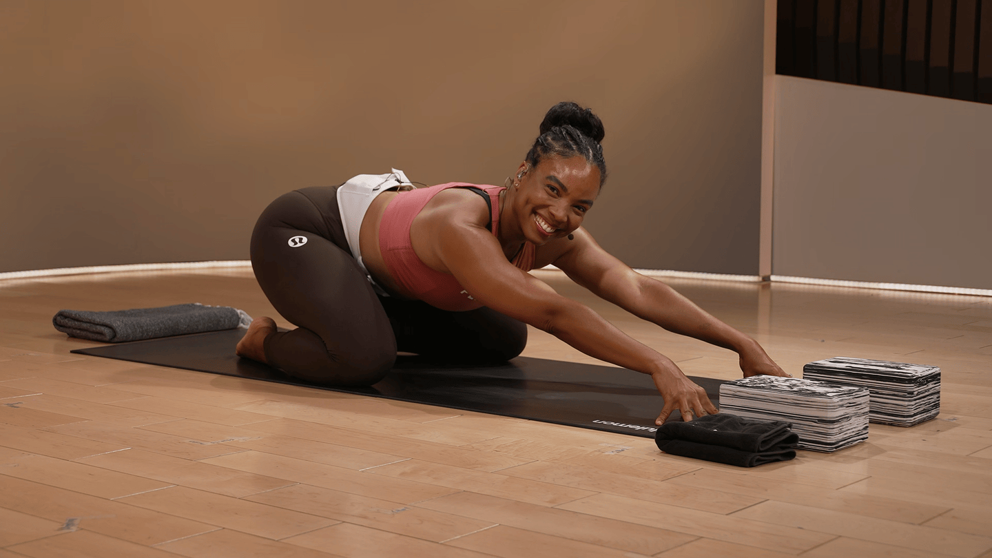 15 min Focus Flow: Floor Poses