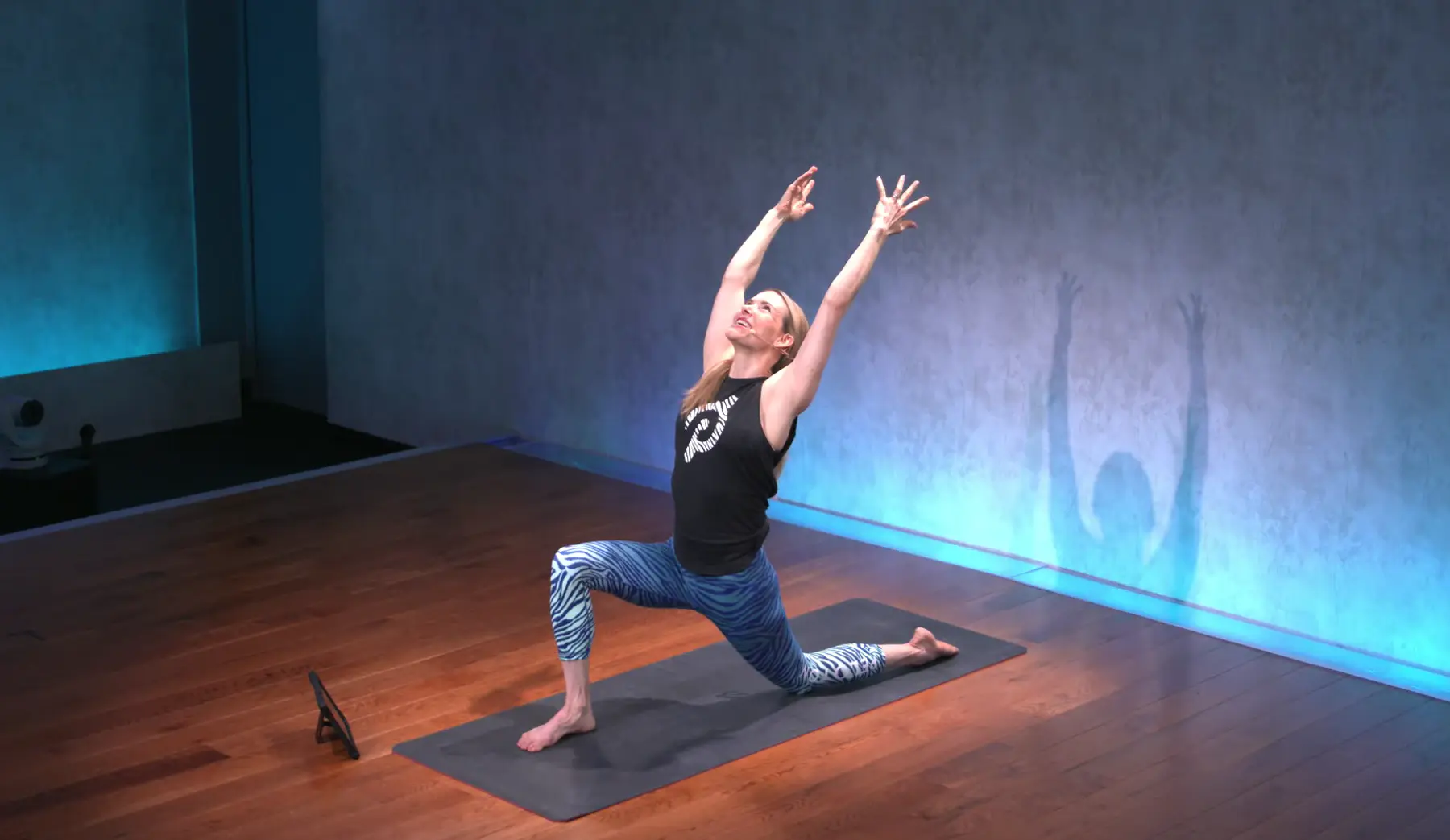 20 min Fit Family Flow: Tweens