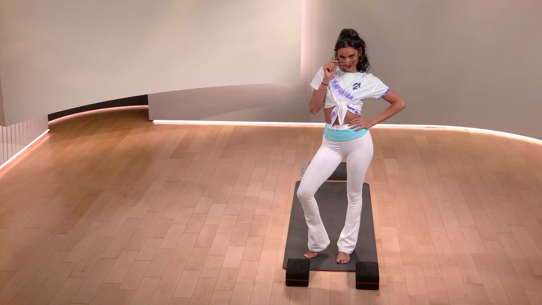 30 min ABBA Yoga Flow