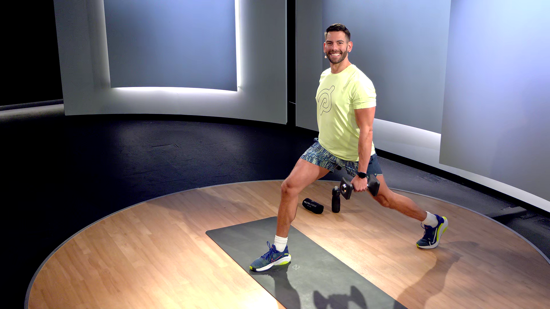 10 min Glutes & Legs Strength