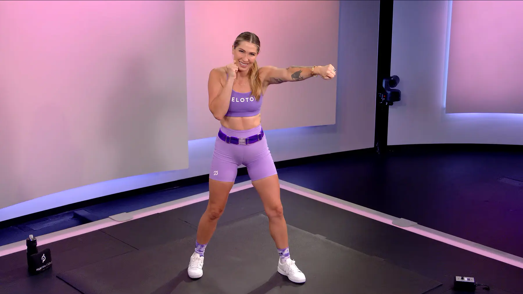 15 min Fit Family Shadowboxing